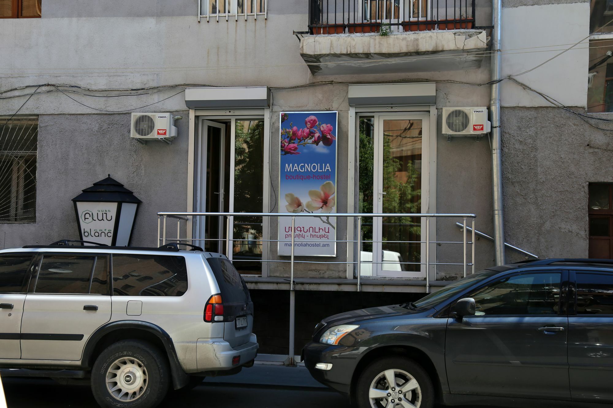 Magnolia Hostel Erivan Exterior foto